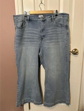 Blue Artemis Jeans Women's Size 24 Wide Leg Stretch Light Wash Distressed